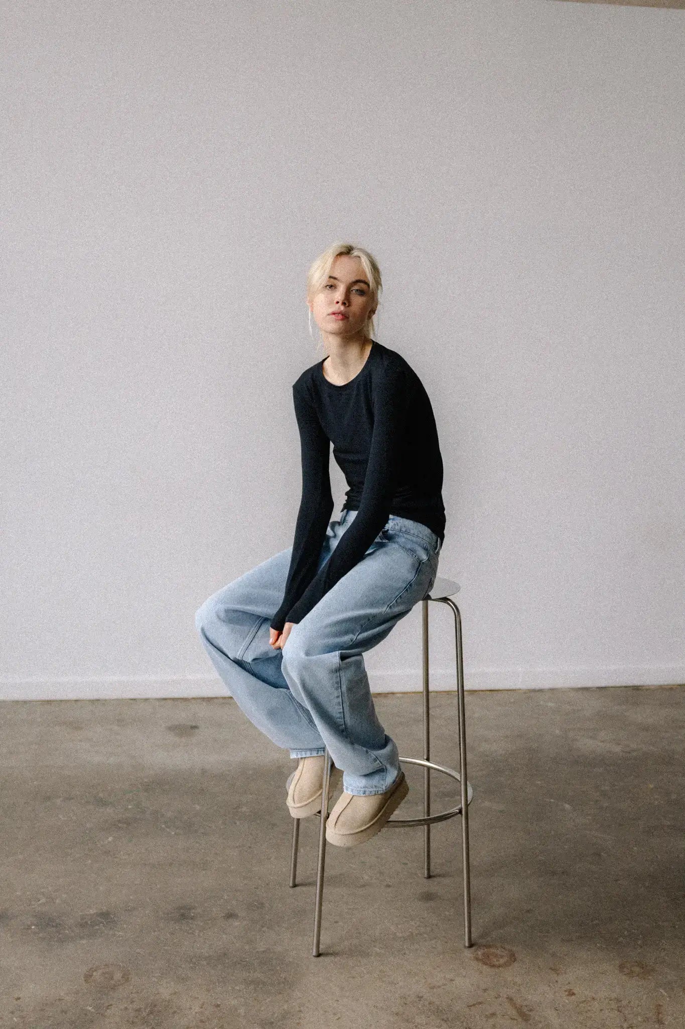 Longsleeve Zuri Black | momonde.