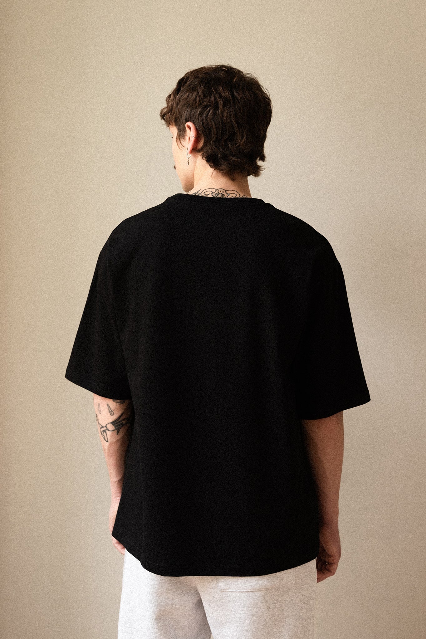 Męski T-shirt Mono Pirate Black | momonde.
