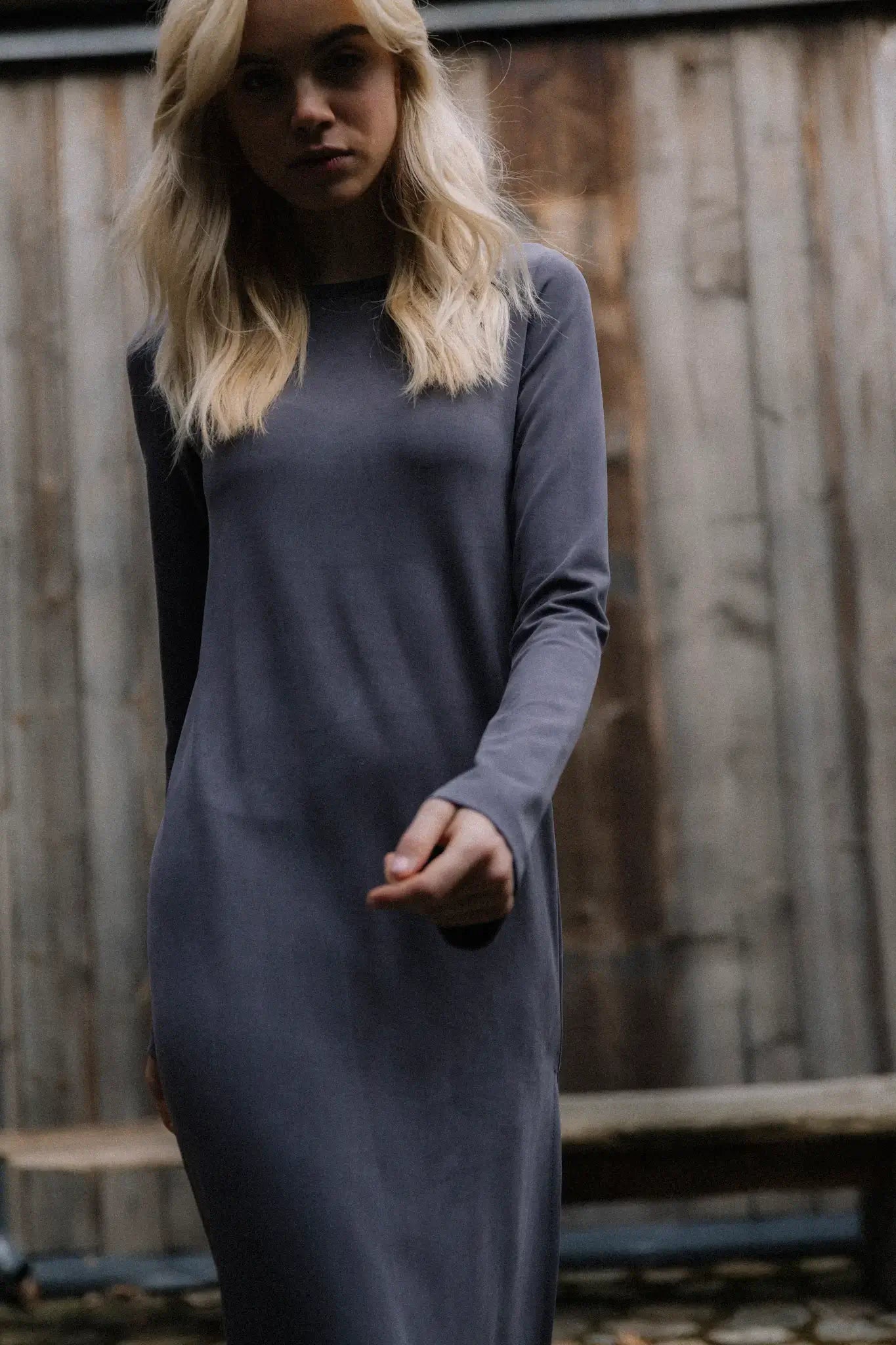 Sukienka Hailey Ash | momonde.