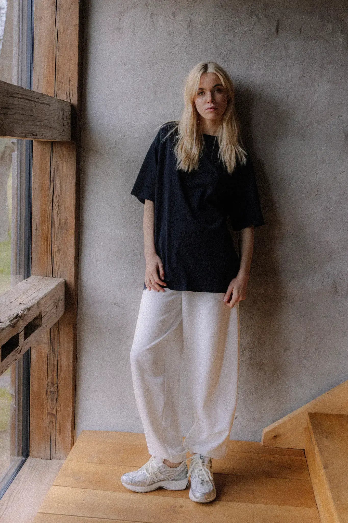 T-shirt z przetarciami Pirate Black | momonde.