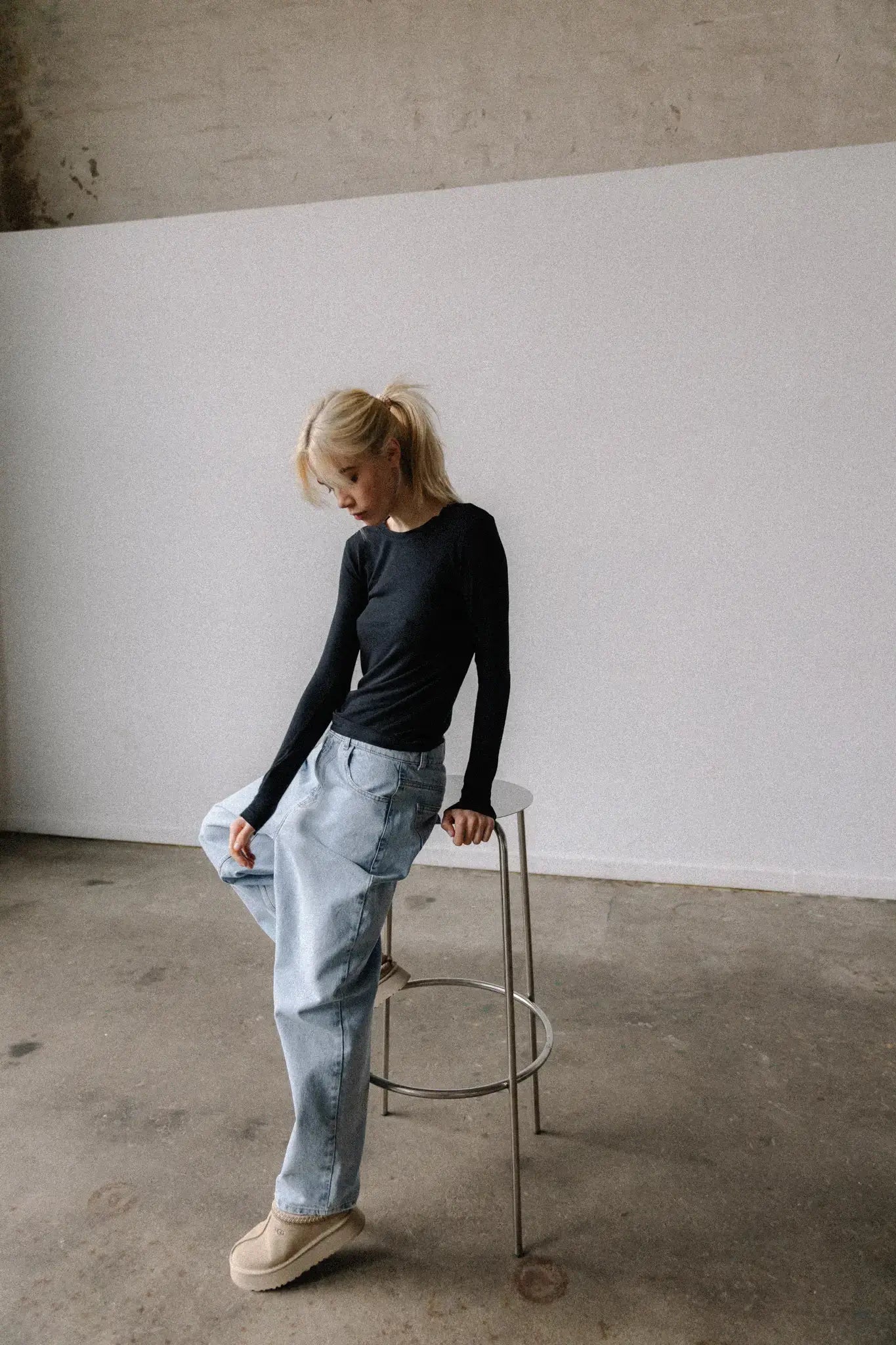 Longsleeve Zuri Black | momonde.