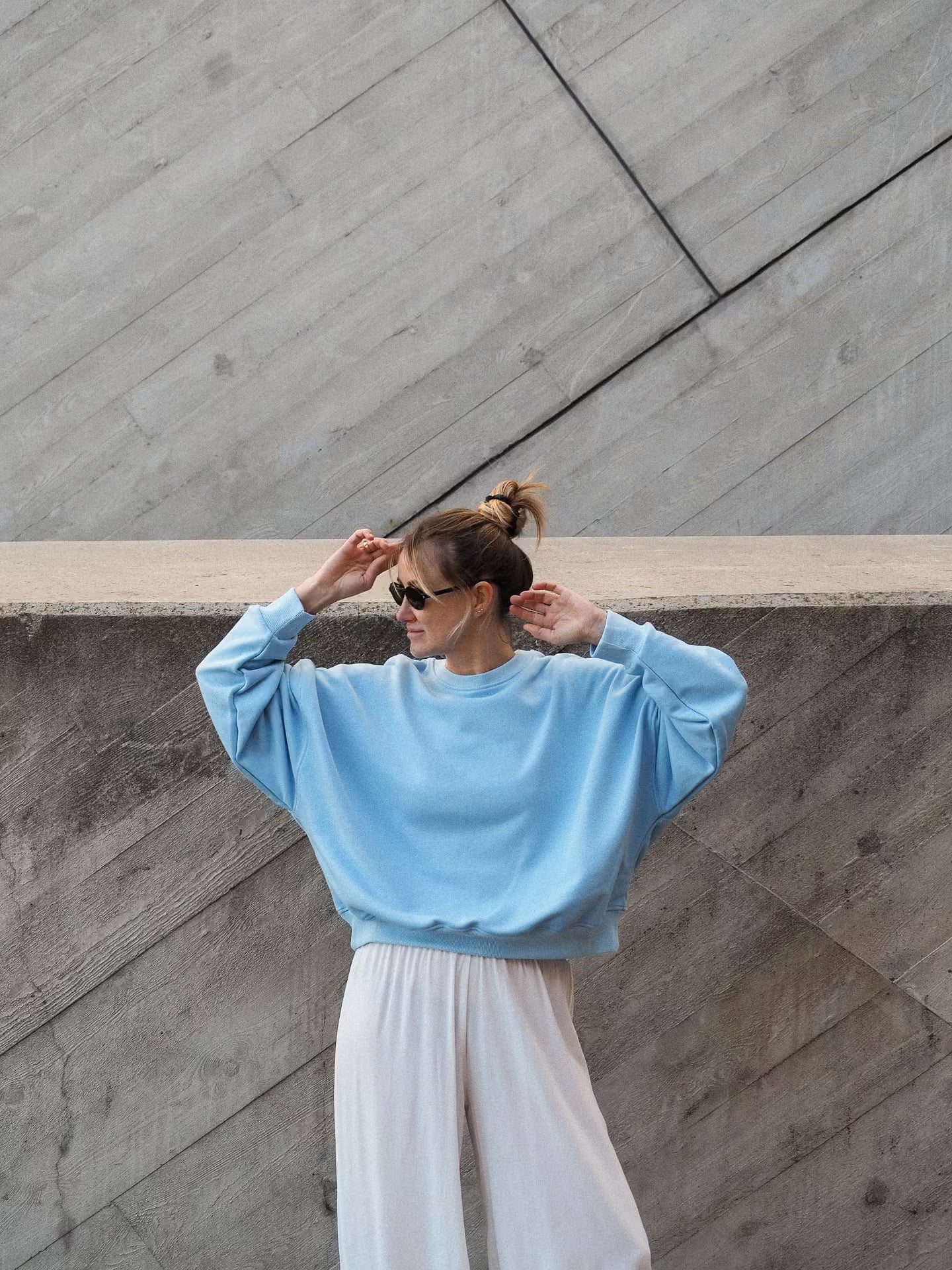 Bluza Neve Skyway | momonde.