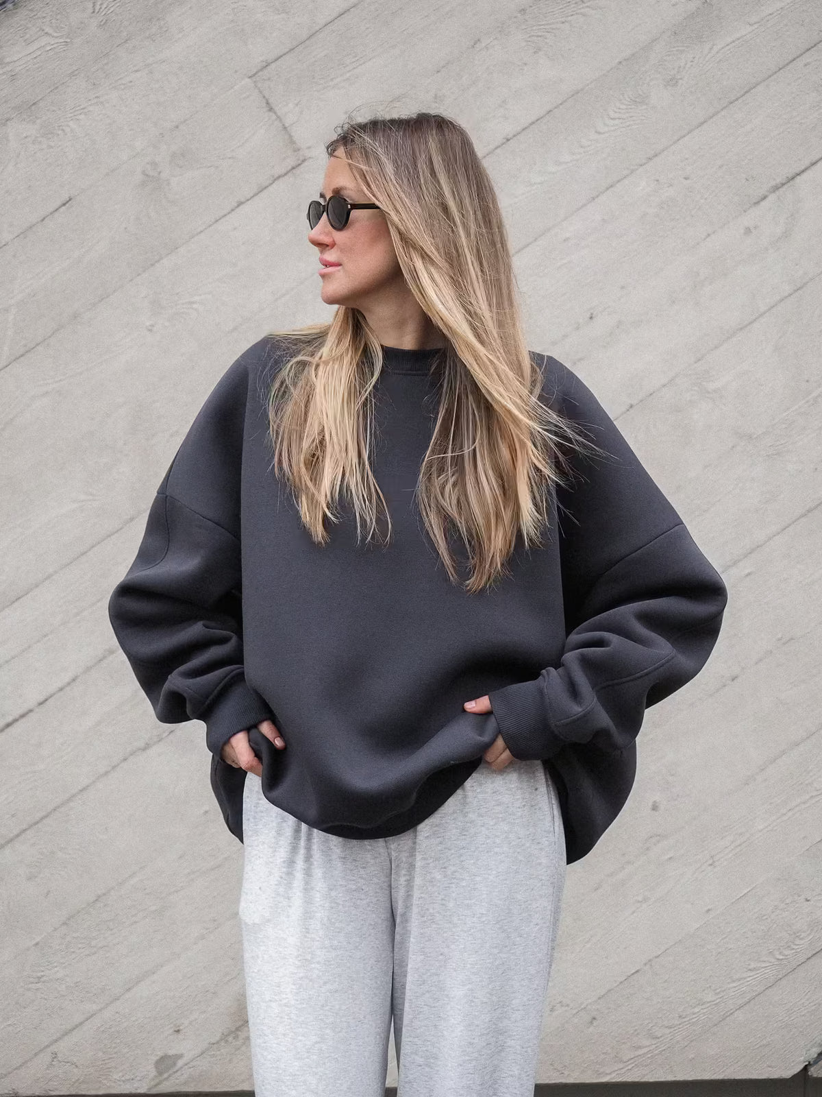 Carbon Oversized Sweatshirt