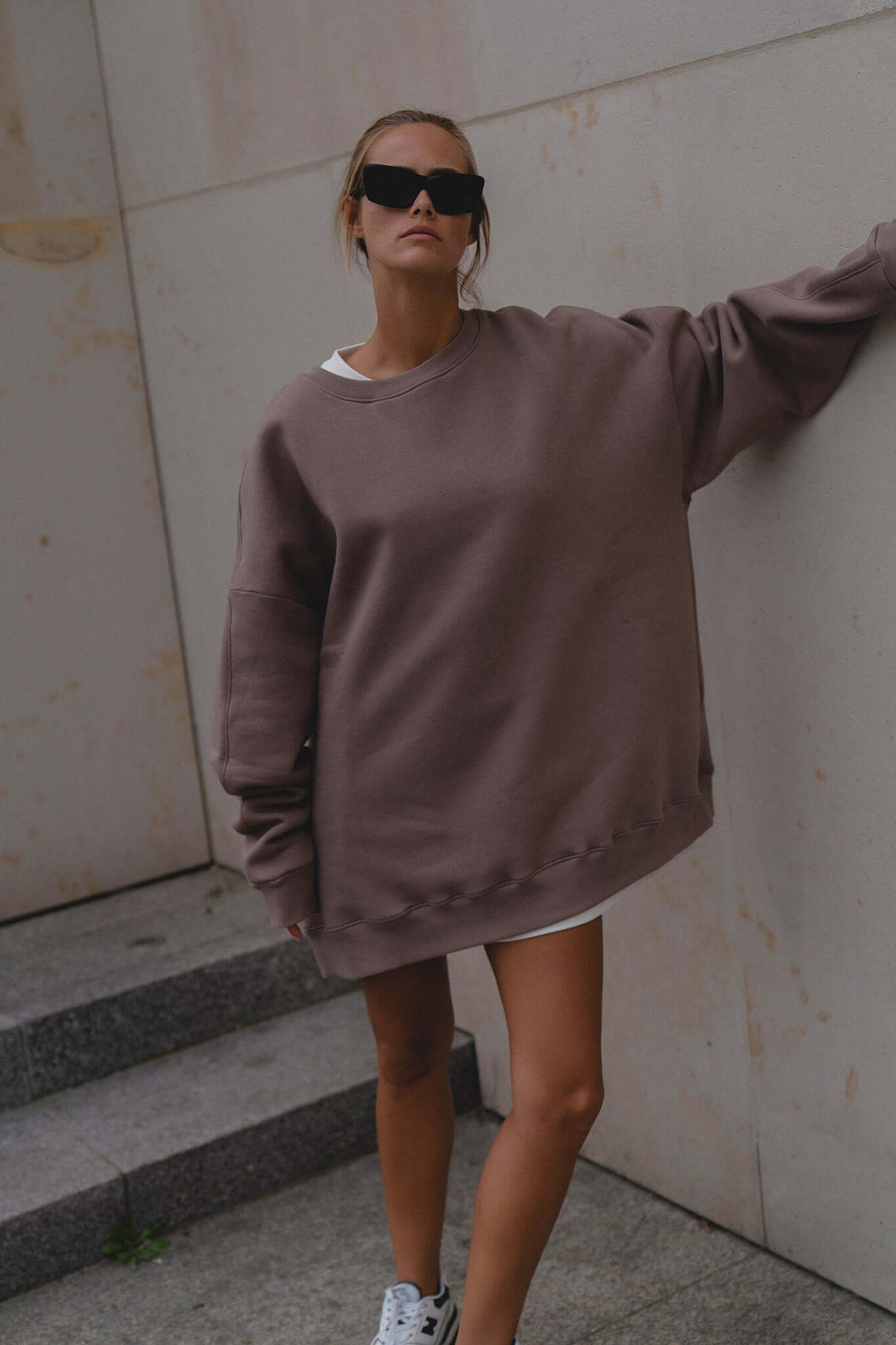 Bluza oversize Deep Taupe | momonde.