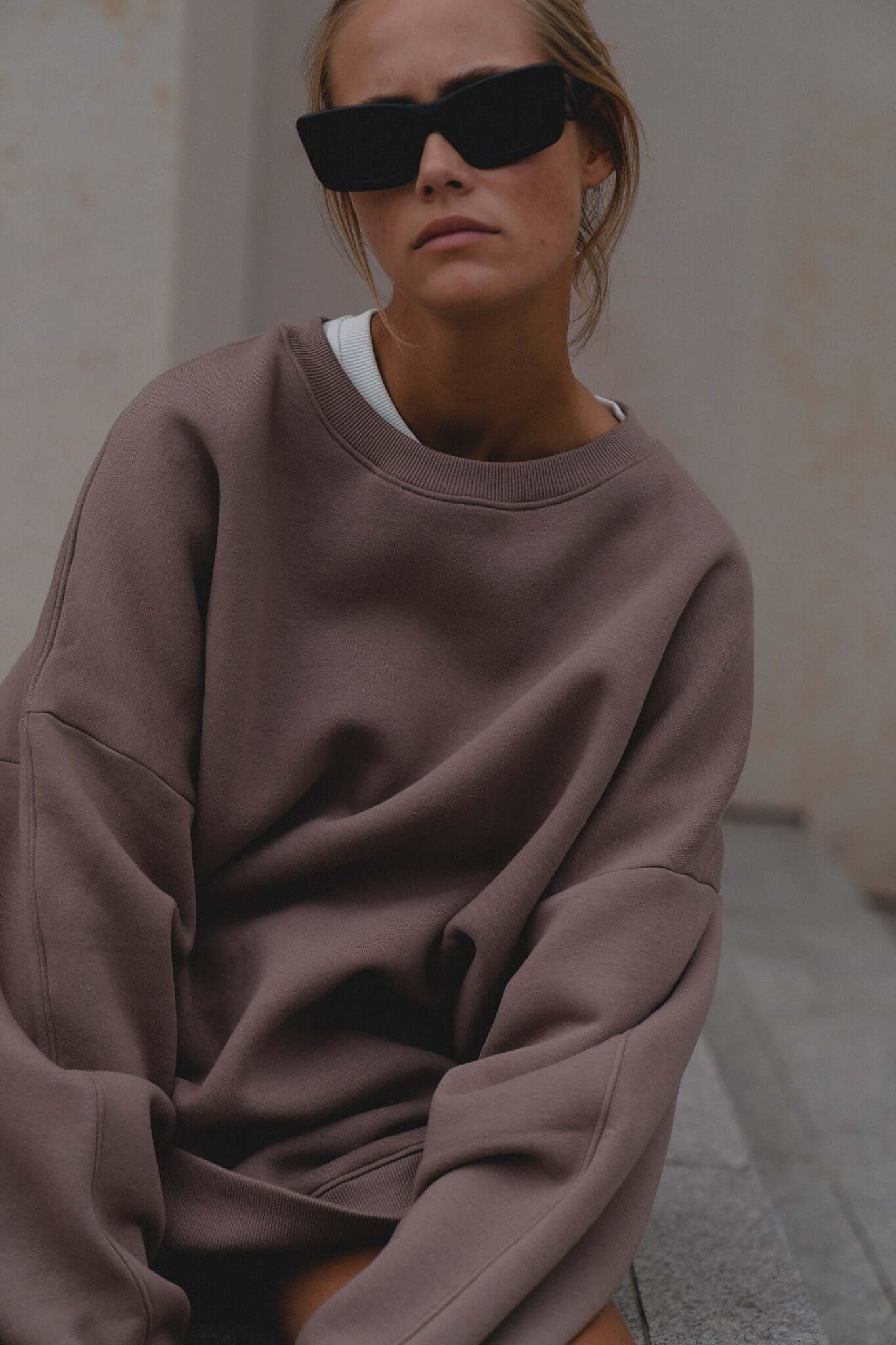Bluza oversize Deep Taupe | momonde.