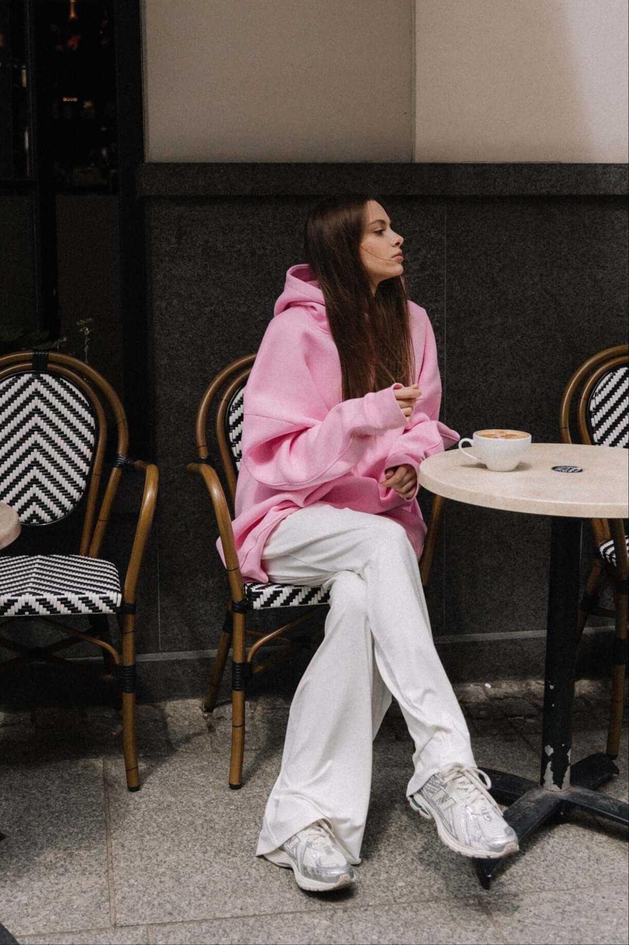 Bluza oversize z kapturem Bubblegum | momonde.