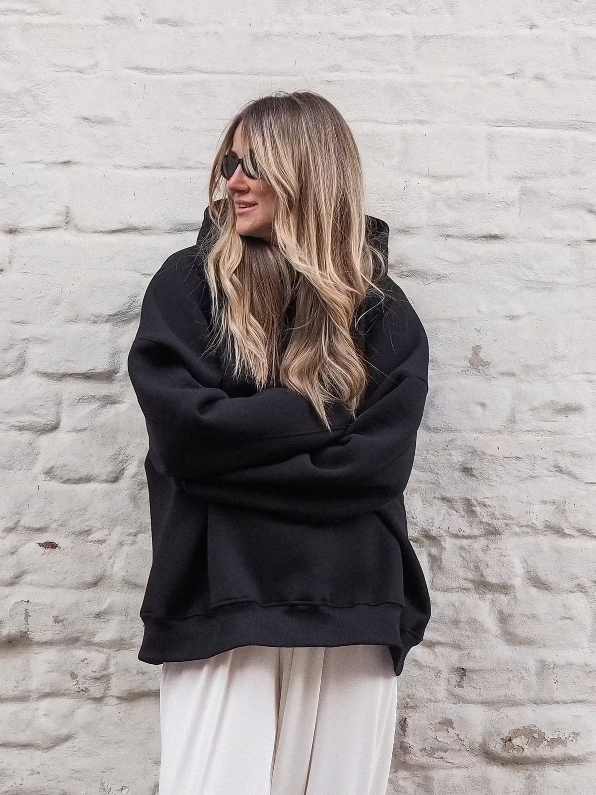 Bluza oversize z kapturem Pirate Black