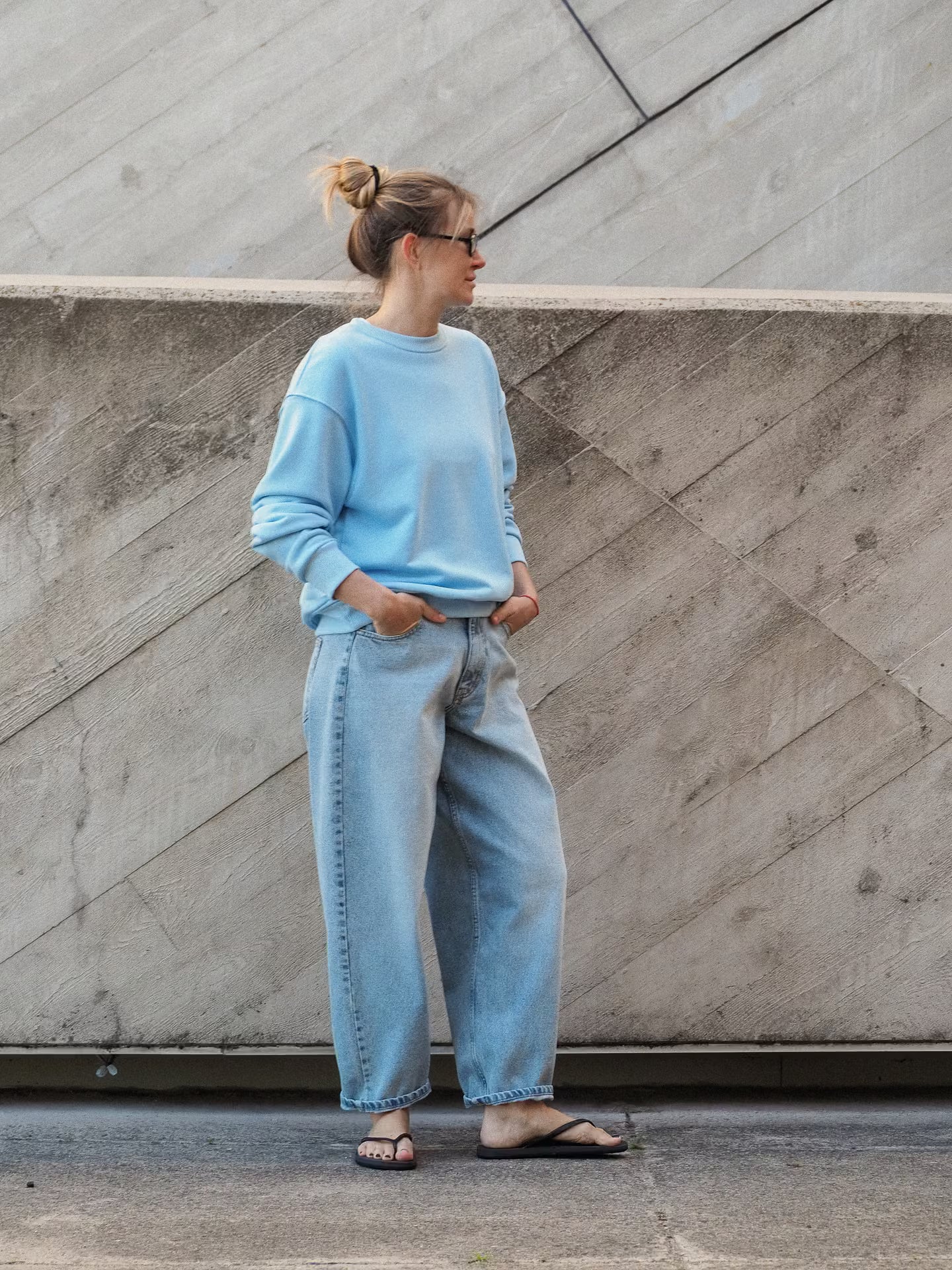 Bluza Thea Skyway | momonde.