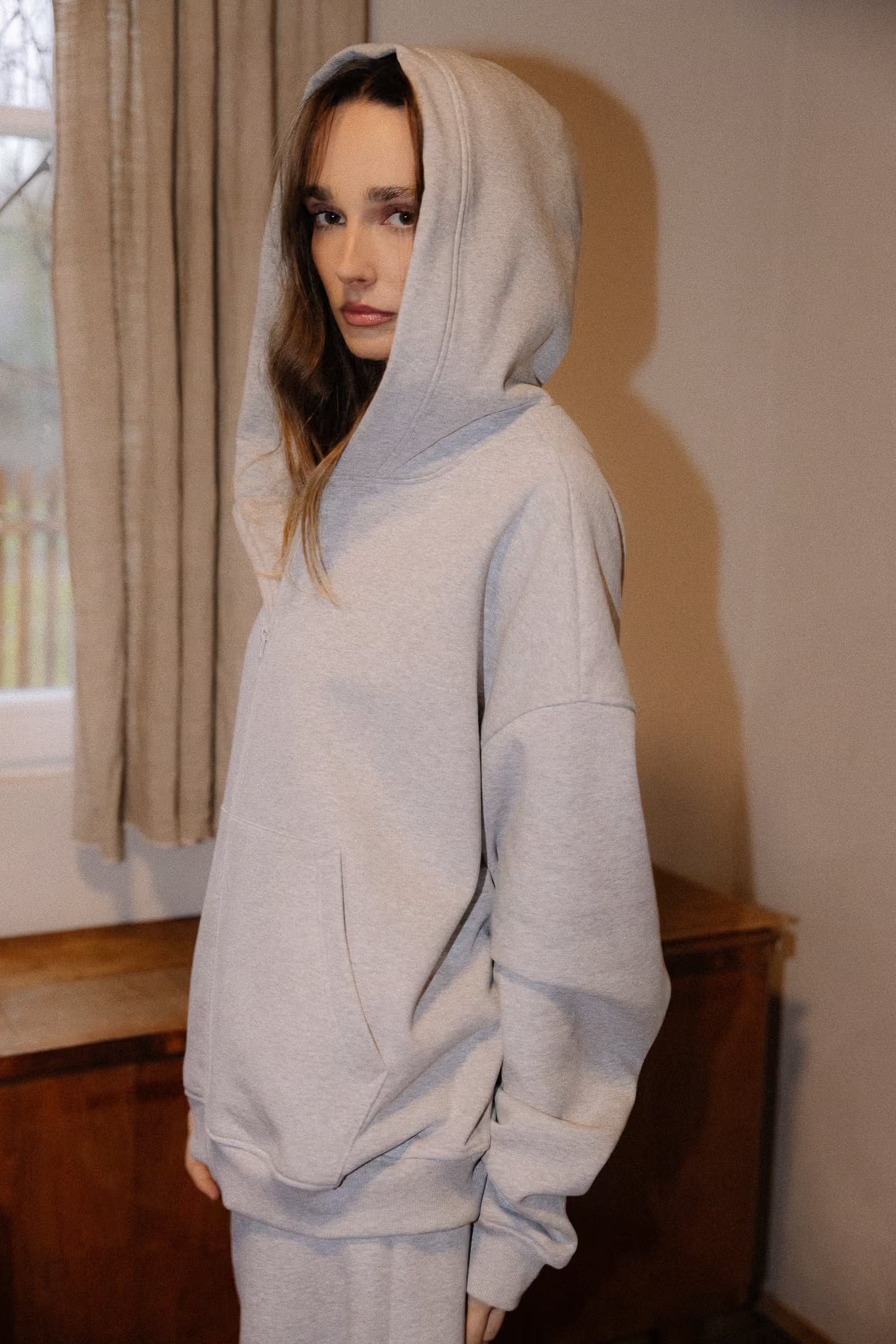 Ocieplana Bluza Ava Foggy | momonde.