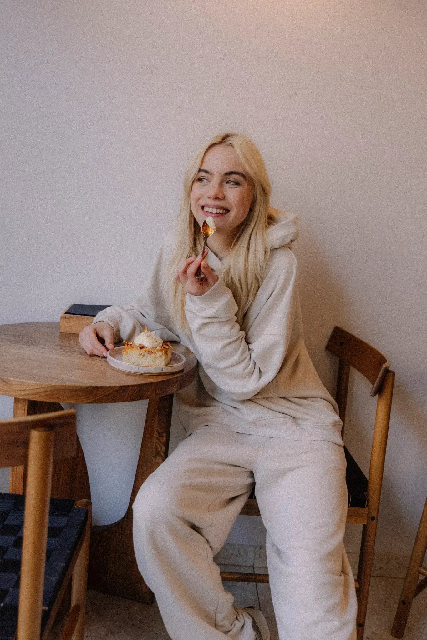 Bluza Poppy Butter | momonde.