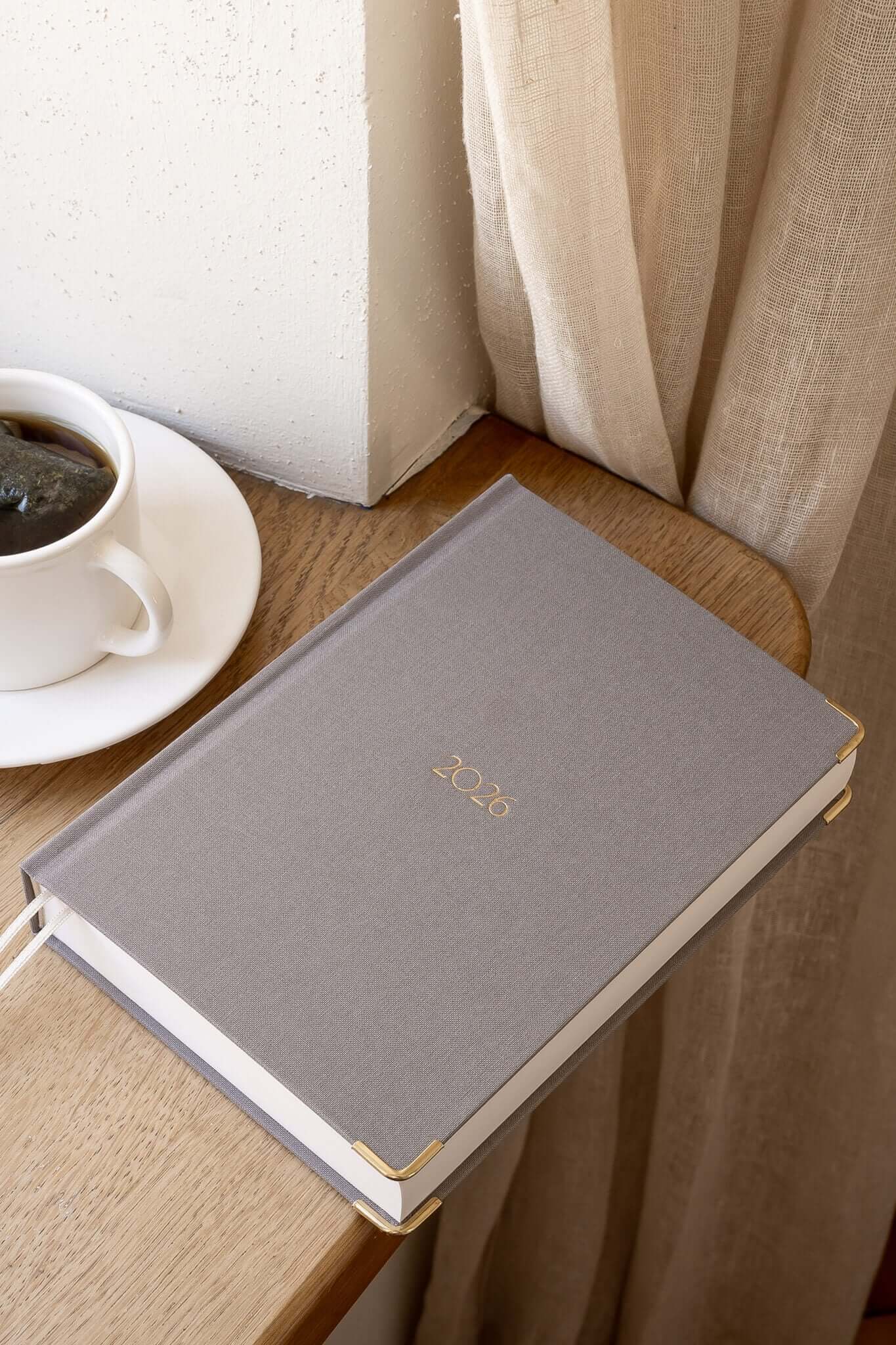 Planner PRO 2026 dzienny Shadow Grey | momonde.