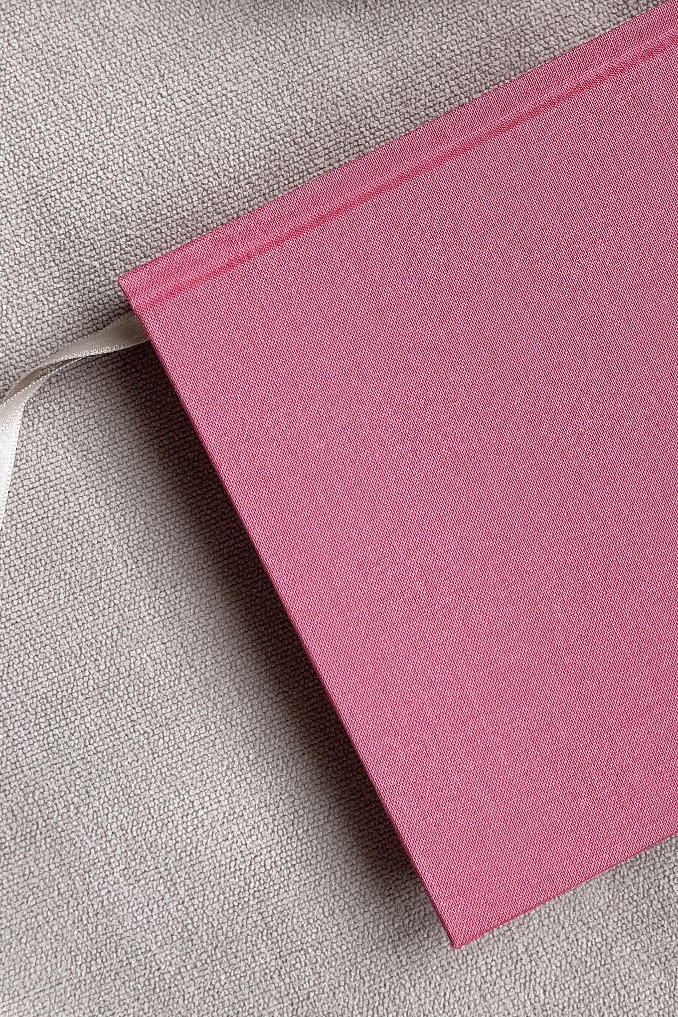 Planner 25/26 dzienny Bubblegum | Planner Akademicki | momonde.