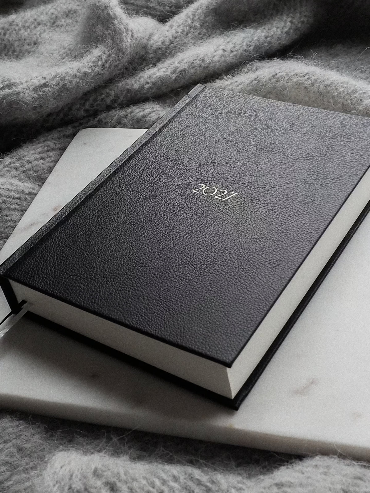 Planner PRO 2027 dzienny Cafe Noir