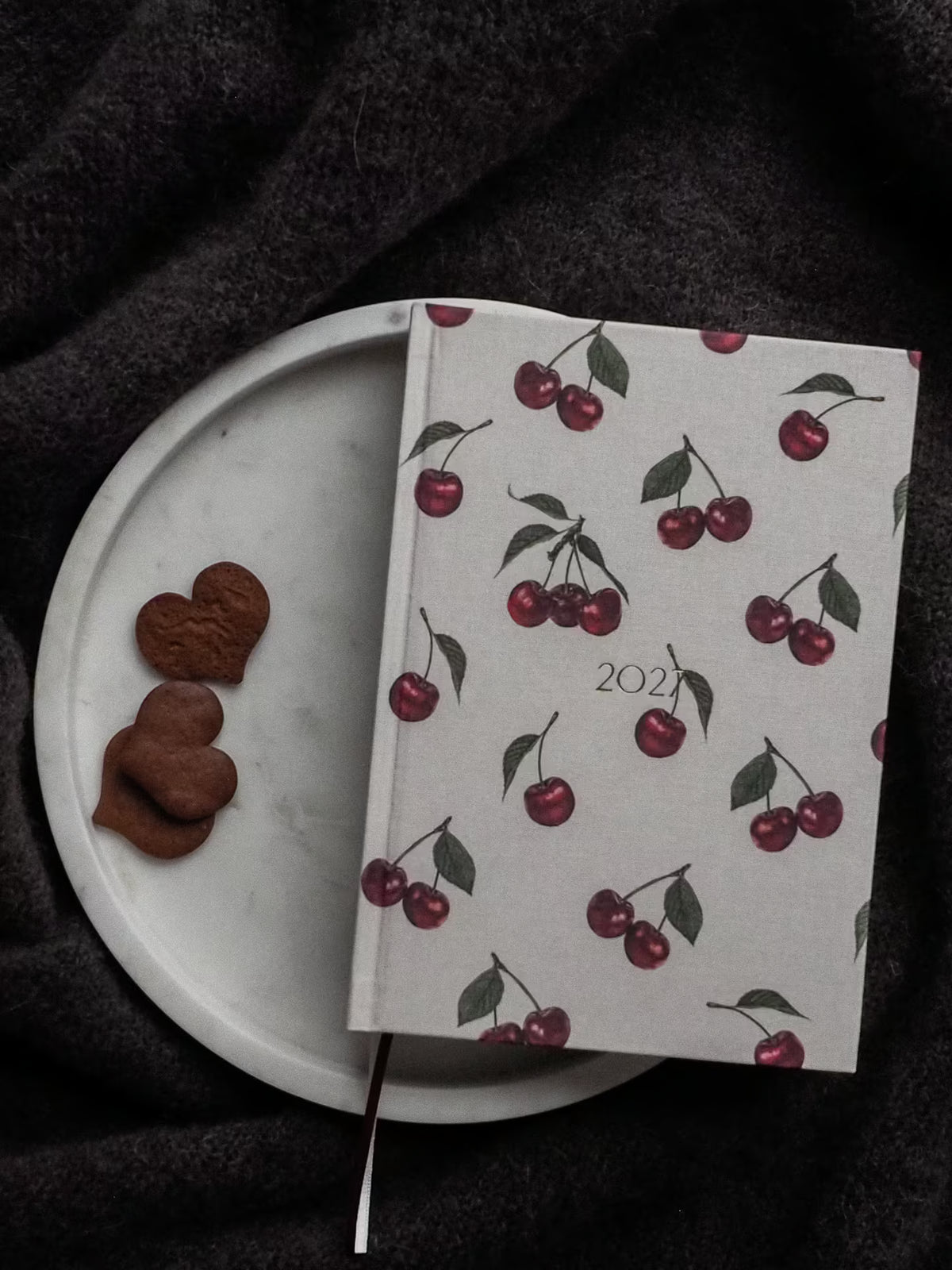 Planner 2027 Weekly Sour Cherry