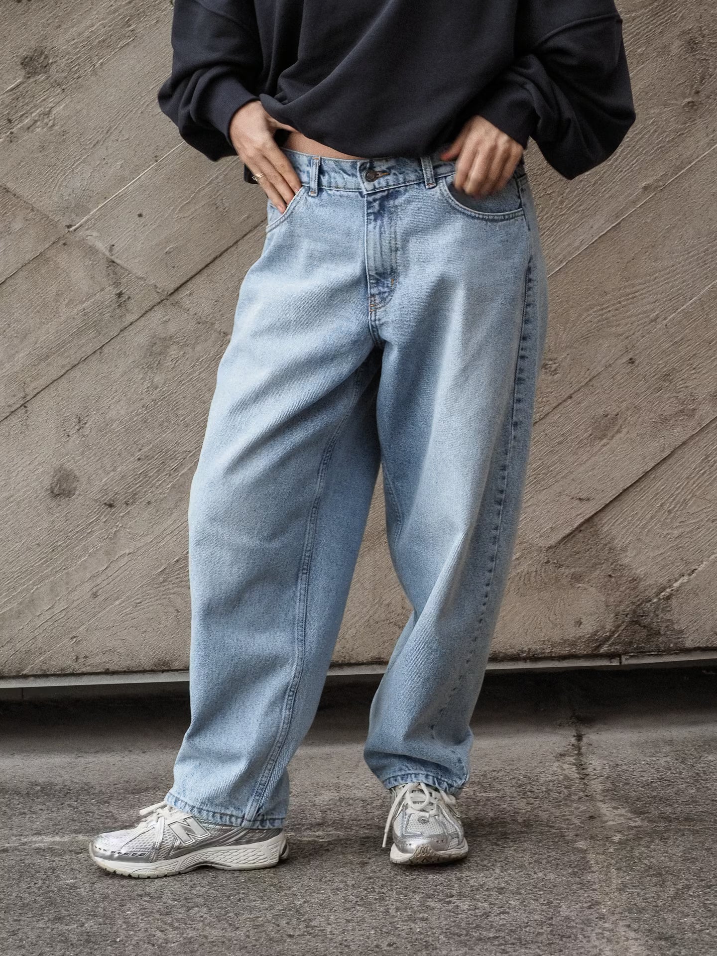 Spodnie jeansowe Aldo Blue | momonde.