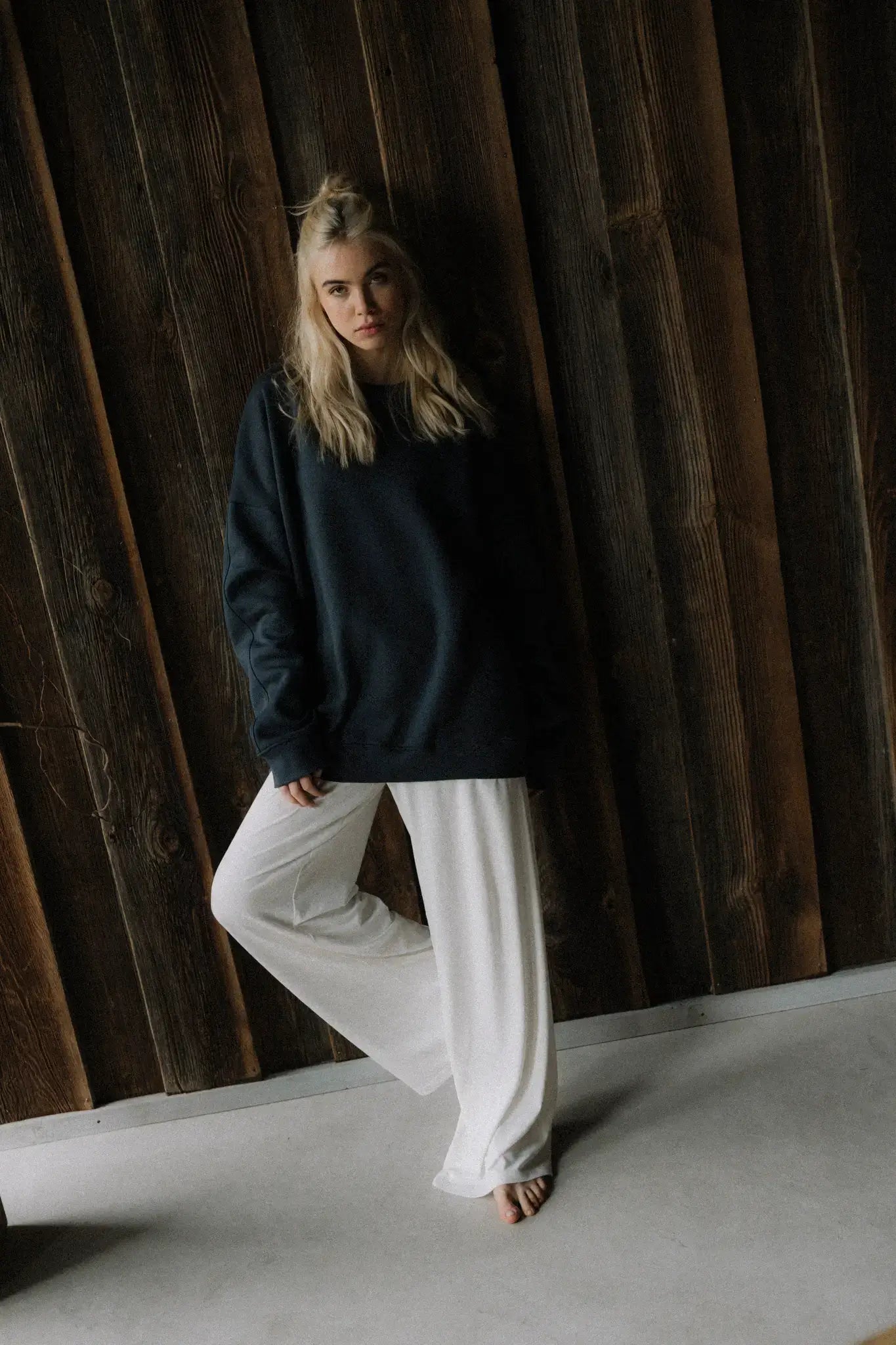 Spodnie Poly Milky | momonde.