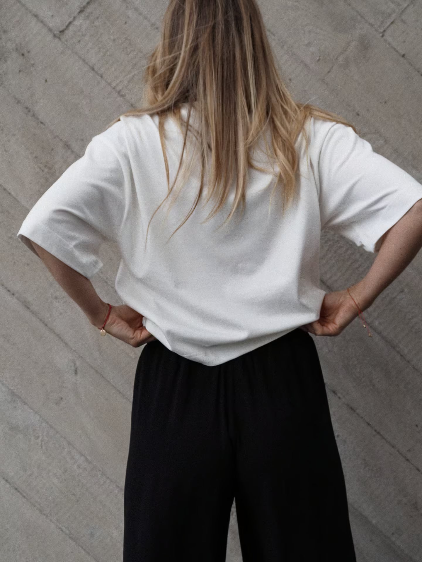 T-shirt Cube Milky | momonde.